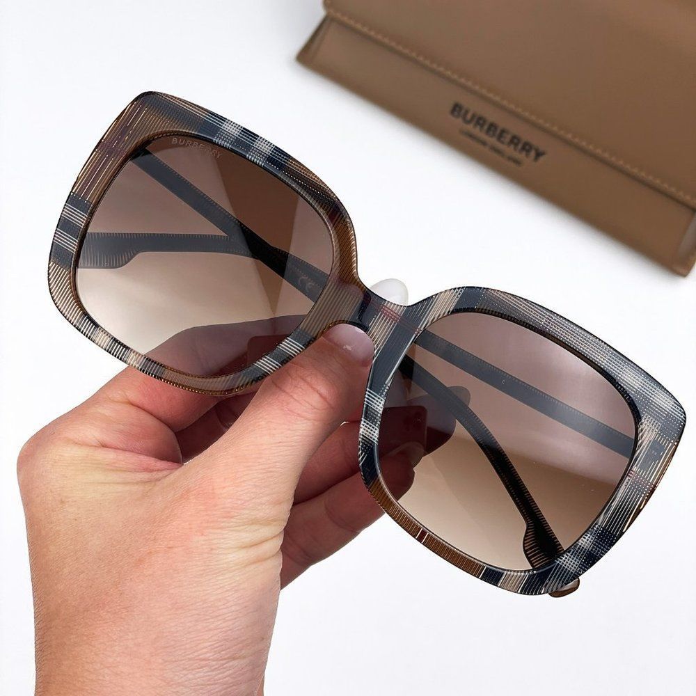 Burberry BE4323 400513 Sunglasses Check Brown Gradient Brown Square Women - Picture 1 of 12